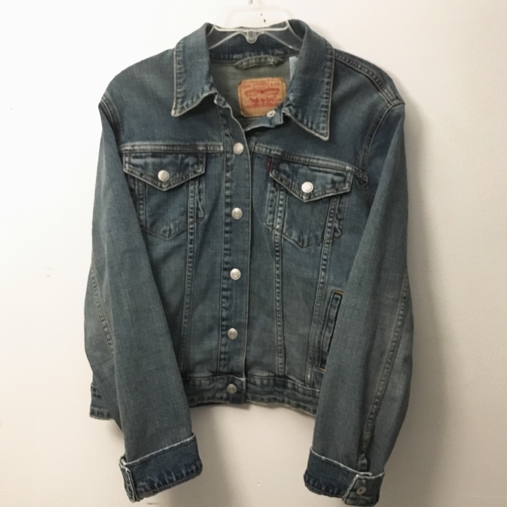 Levi Denim Trucker Jacket Size L